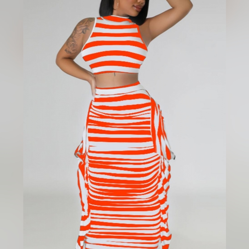 Two piece skirt set